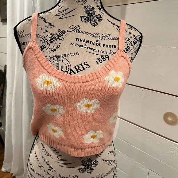 Altar’d State Floral Pink Knit Crop Top, size M, summer, midriff, pastel, GUC - Picture 1 of 6